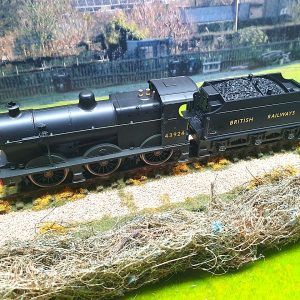 Hornby R2396 LMS Fowler 4F 43924 BR Black Weathered - "Previously Owned"