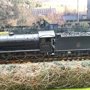 Bachmann J39 64960 BR Black E/Emblem 4200 Gallon Tender Weathered - "Previously Owned"